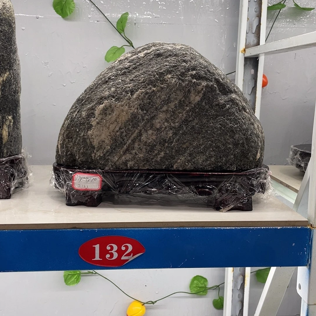 哲***恩石材靠山石平安石摆件