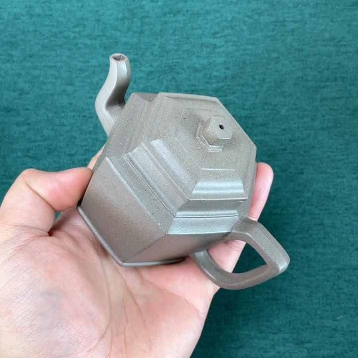 宜兴紫砂艺术学院微瑕