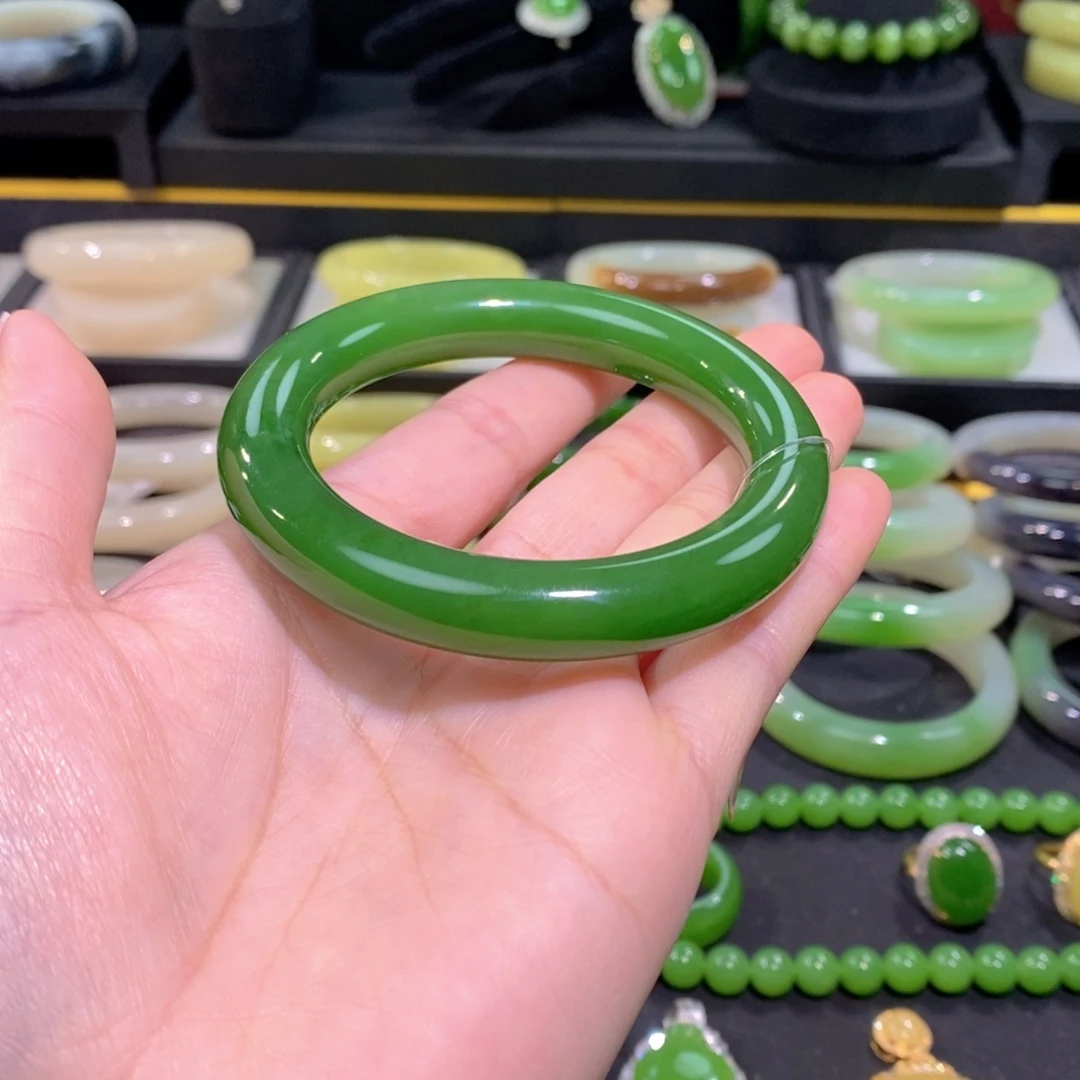 卉***言和田玉（碧玉）未镶嵌手镯分单付款第三单