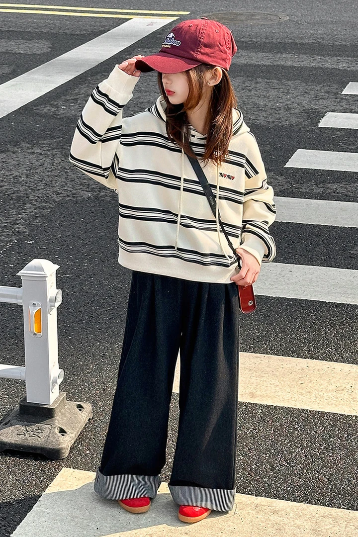 童小乖款珠地条纹卫衣两件套装