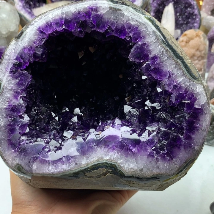 没***Y未镶嵌大型摆件（非配饰）紫晶
