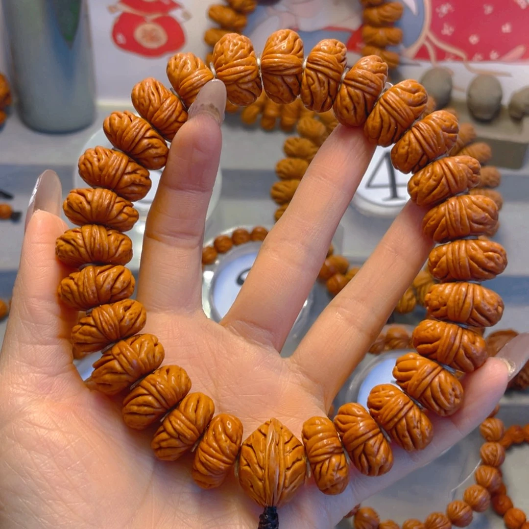 文玩核桃吊坠惜龙泽暖和