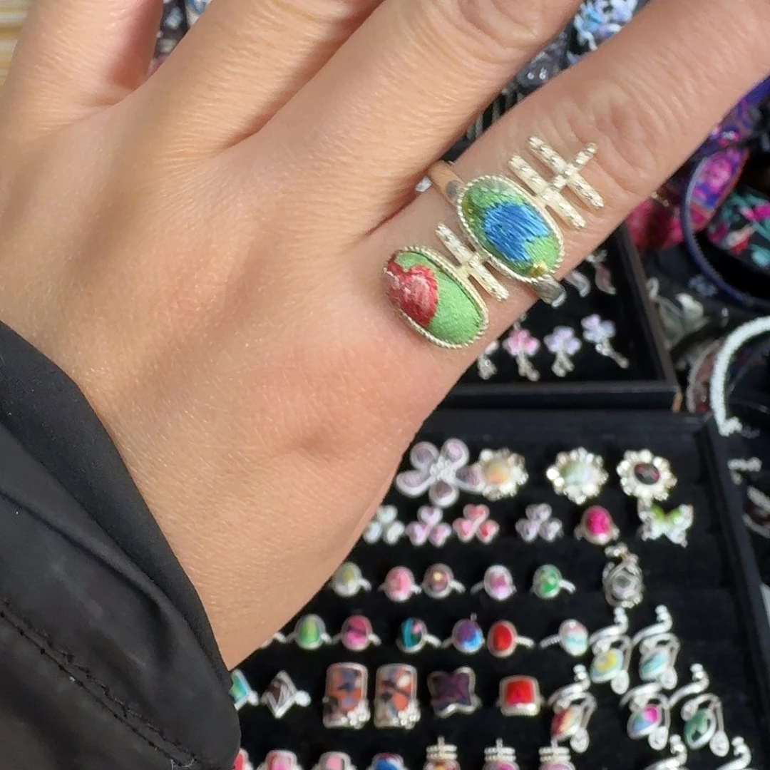 织绣民族风刺绣戒指