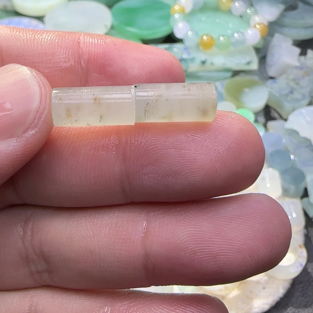 爆****定制翡翠未镶嵌翡翠