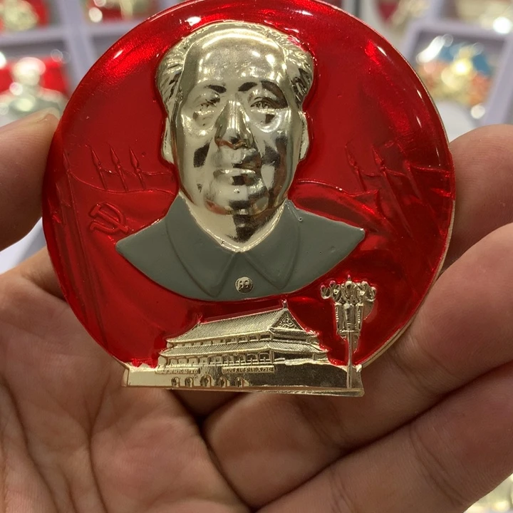 铝老油彩标准正面像