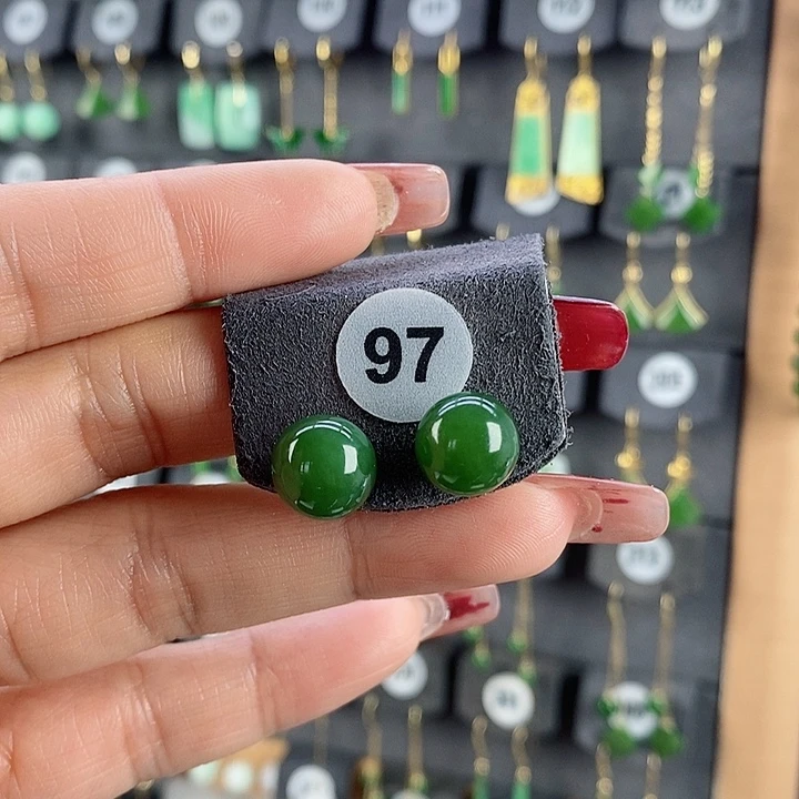 和田玉耳饰18K金镶嵌