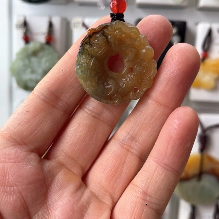 黑***重蛇纹石玉合金颈饰