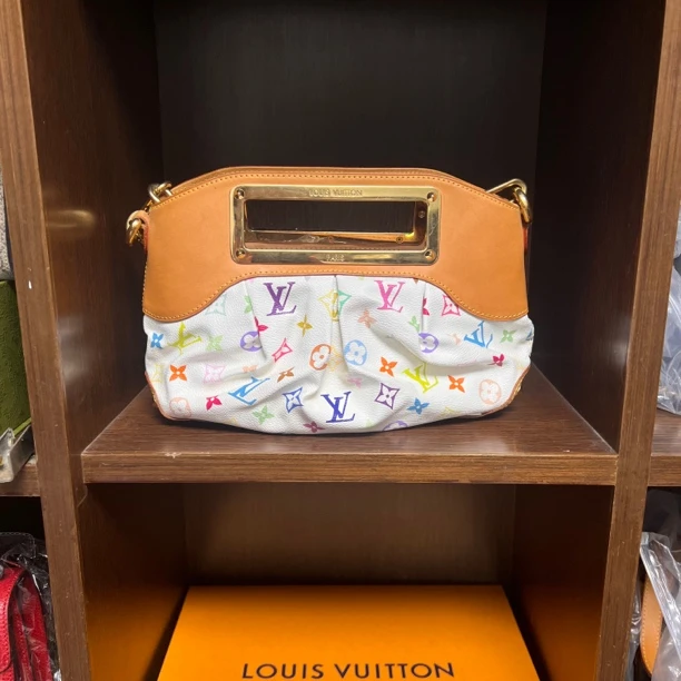 95新 LouisVuitton/路易威登 白三彩Judy小号 鱼鱼