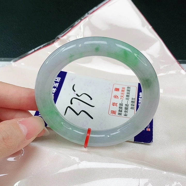 未镶嵌手镯（圆镯）翡翠翡翠手镯