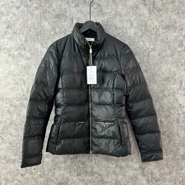 95新 VERSACE/范思哲 范思哲黑色羽绒服