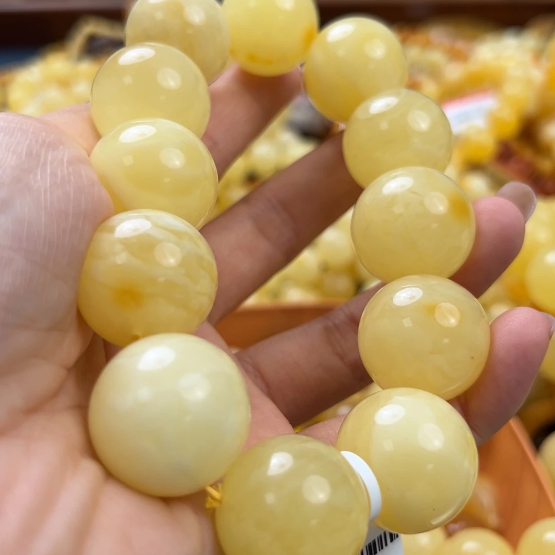 未镶嵌琥珀珠宝奇石