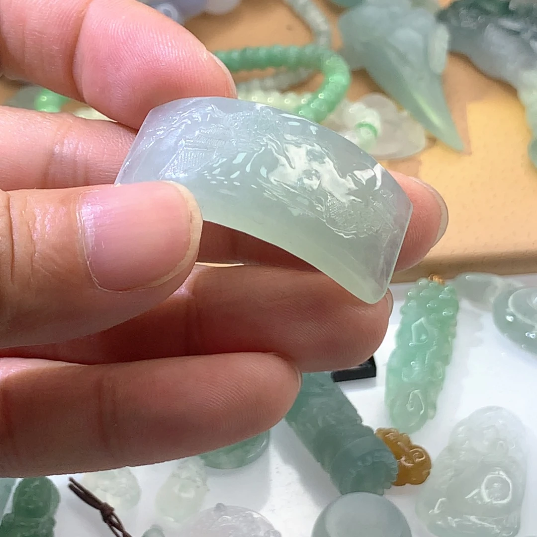 未镶嵌手链翡翠手牌