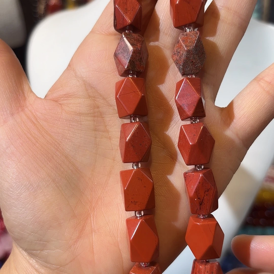玛瑙/玉髓未镶嵌珠宝半成品红石卡10-14一条