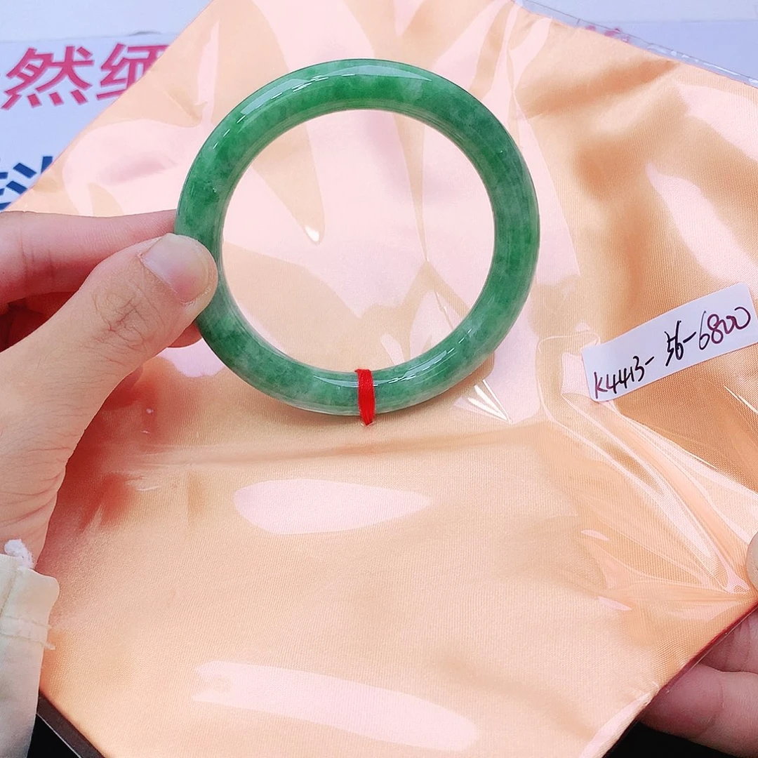 未镶嵌手镯翡翠翡翠