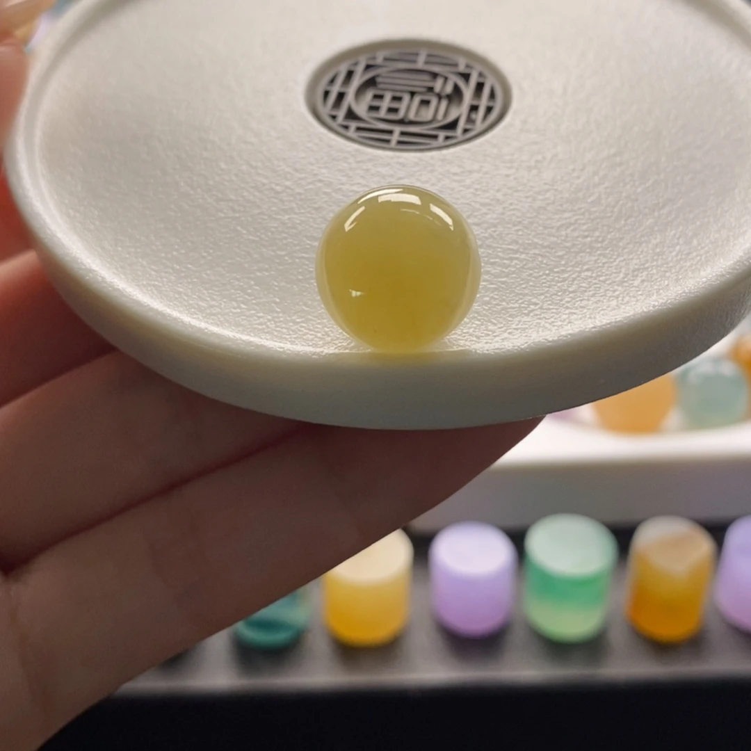 翡翠未镶嵌颈饰柠檬黄圆珠卡12.90