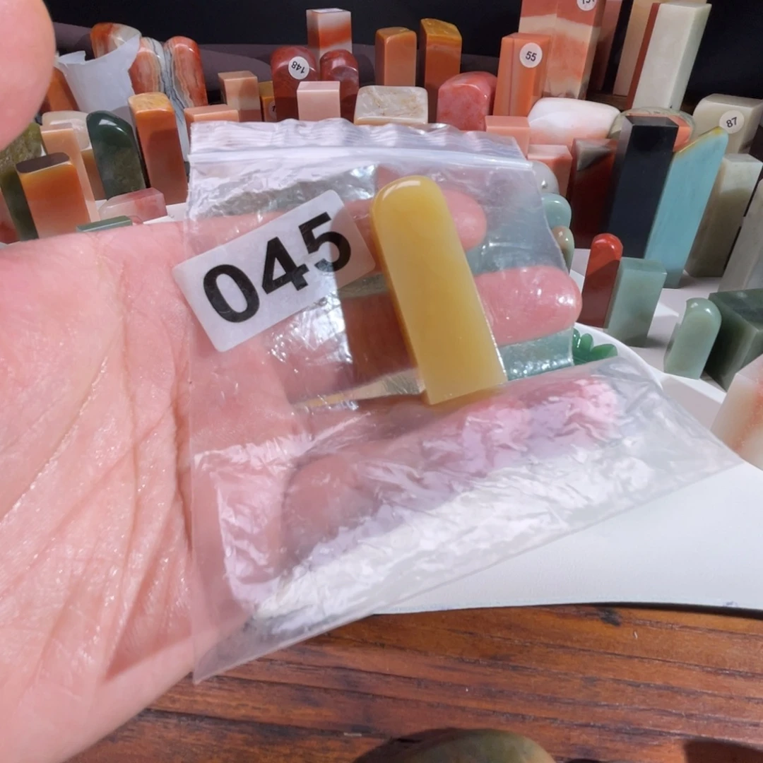 ****老挝石韩国的节目嘉宾