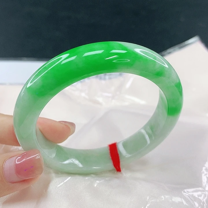 翡翠未镶嵌手镯圈55.5，34052