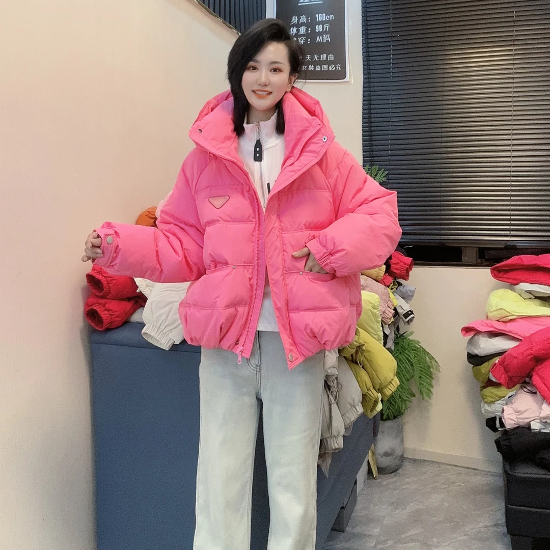 【品质】冬季新款冬季加厚短款宽松连外套女小个子流行面包服9318