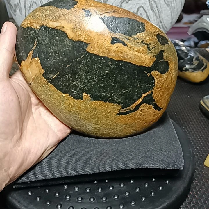 新疆金丝玉原石国画