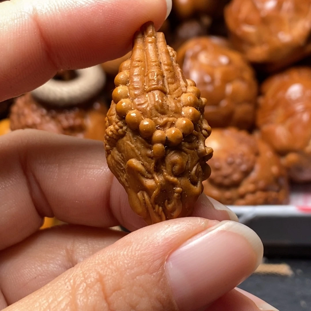 吊坠猴头核桃橄榄