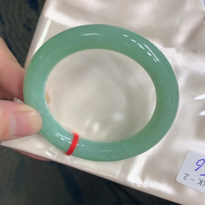 未镶嵌手镯（圆镯）翡翠翡翠