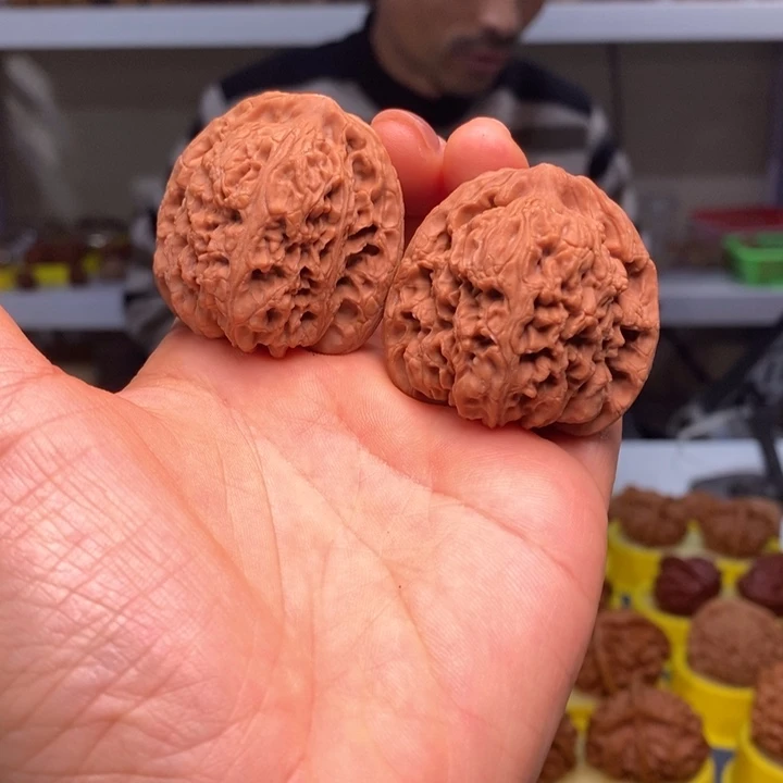 吊坠文玩核桃文玩核桃南疆40～
