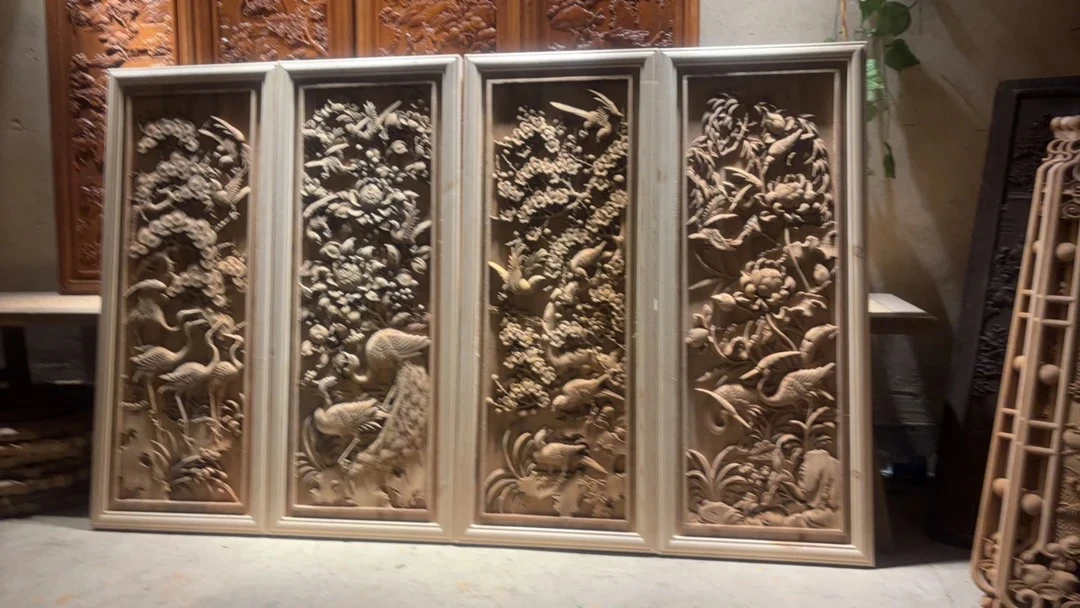 东阳高浮雕花鸟挂屏
