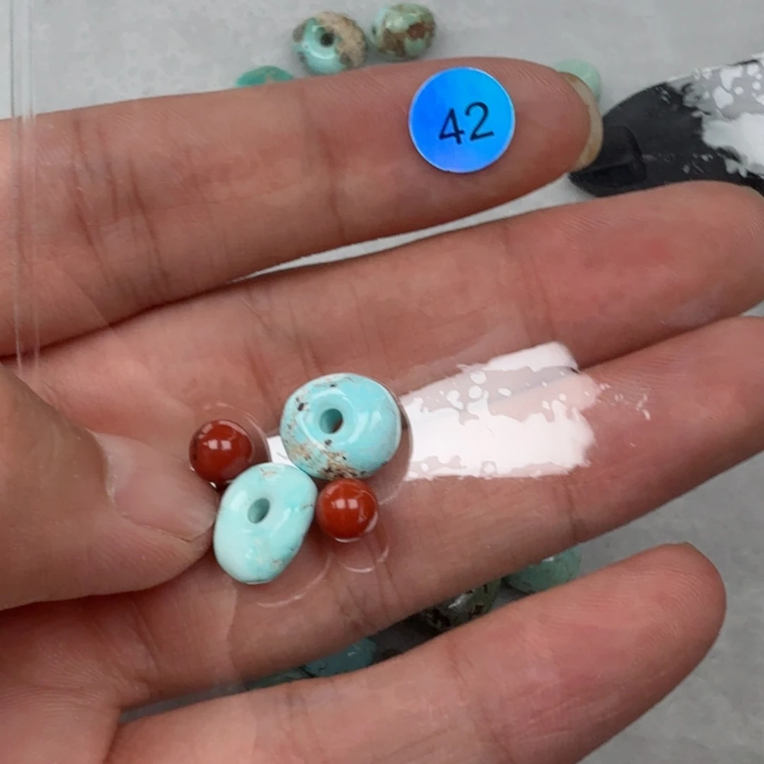 南红玛瑙未镶嵌珠宝奇石
