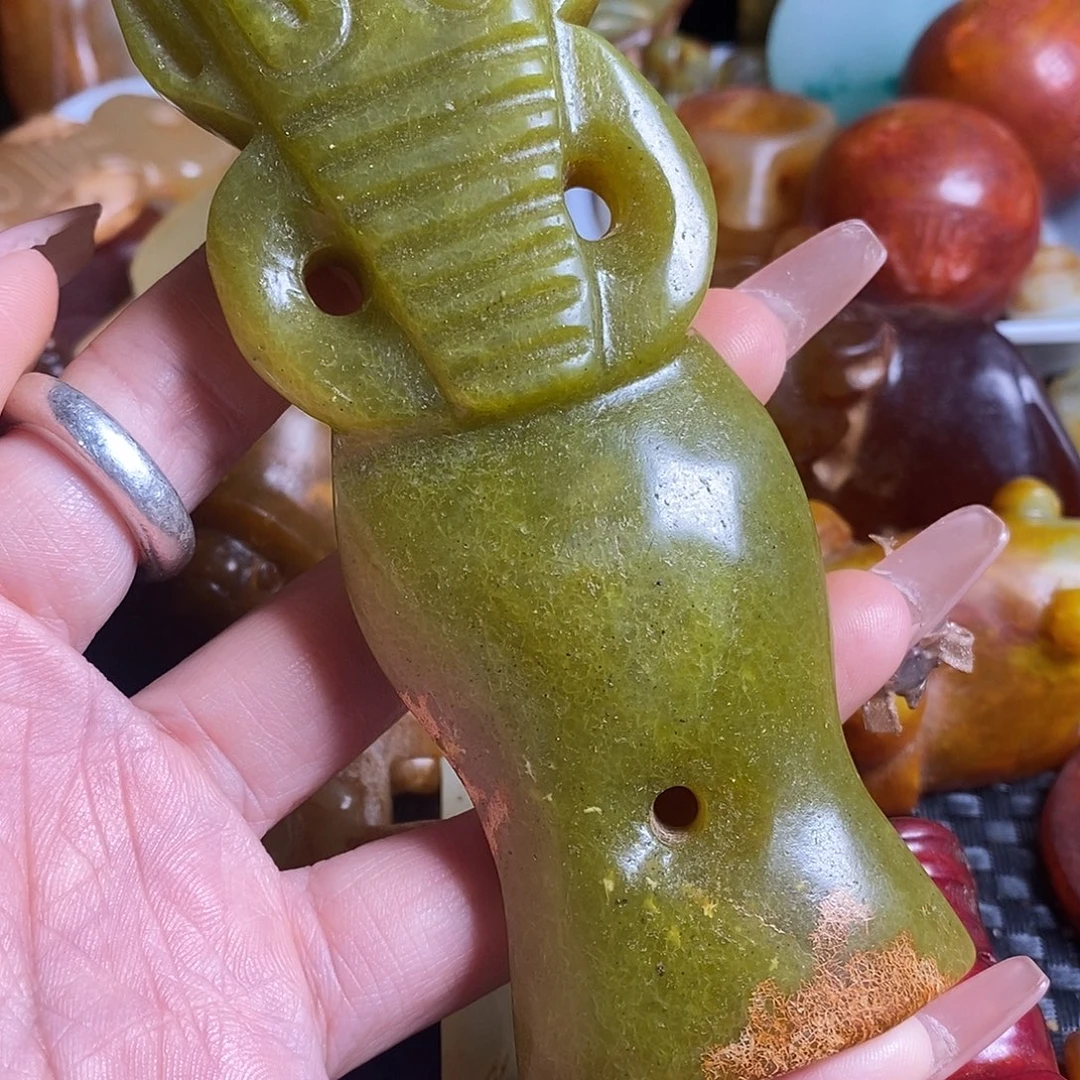 岫岩老玉（透闪石质玉）未镶嵌珠宝奇石