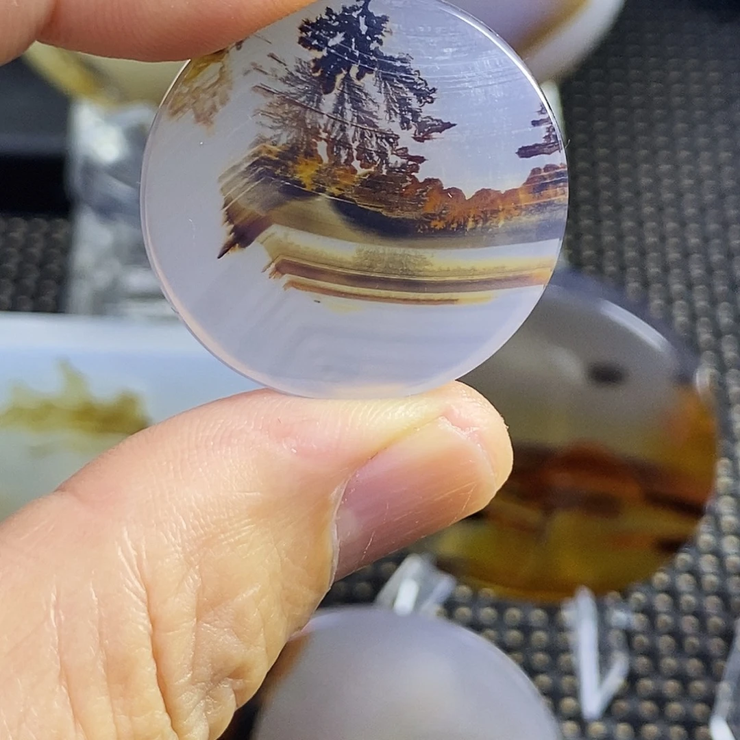 老***＞合成碳硅石非金属时尚图纹画面石饰品