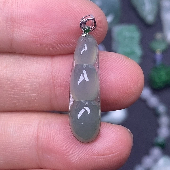 翡翠18K金镶嵌颈饰天然缅甸翡翠A货