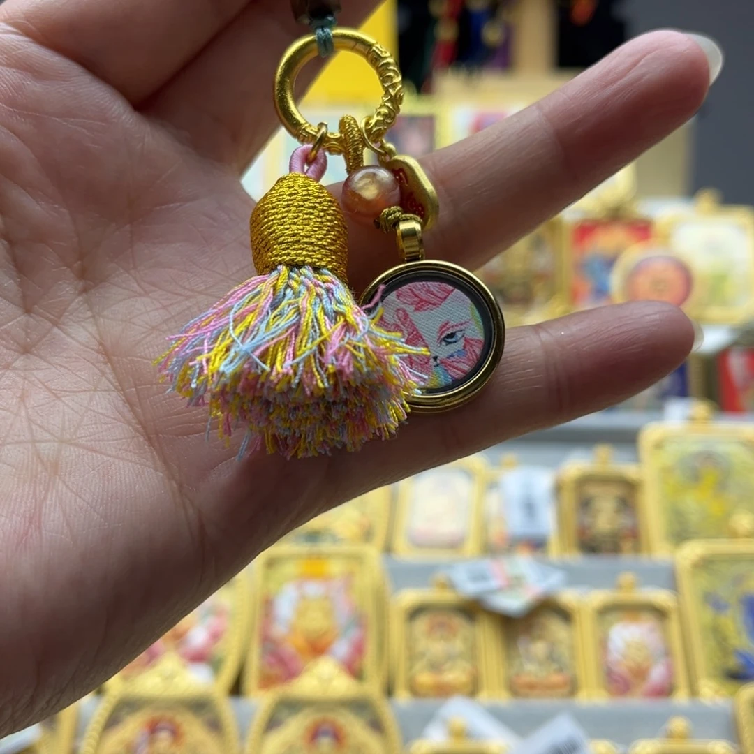 吊坠唐卡的历史悠久的文化遗产