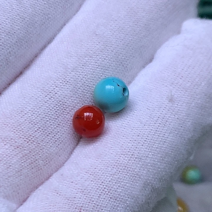 南红玛瑙未镶嵌珠宝奇石