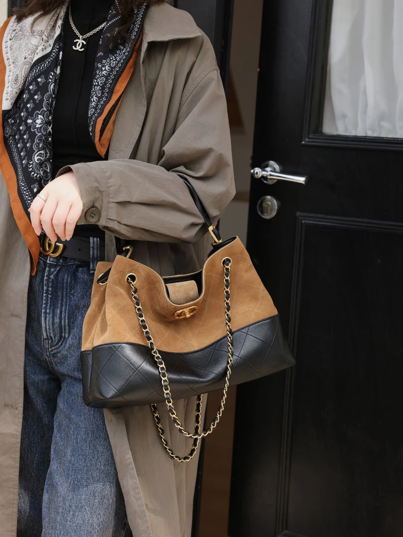 25a麂皮hobo高级手工坊2025新款爆款小香风包包上班通勤轻奢女包