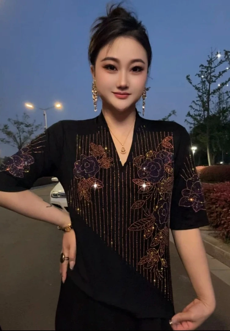 【贵妇人新款】短袖T恤烫钻欧货显瘦百搭上衣休闲打底衫美