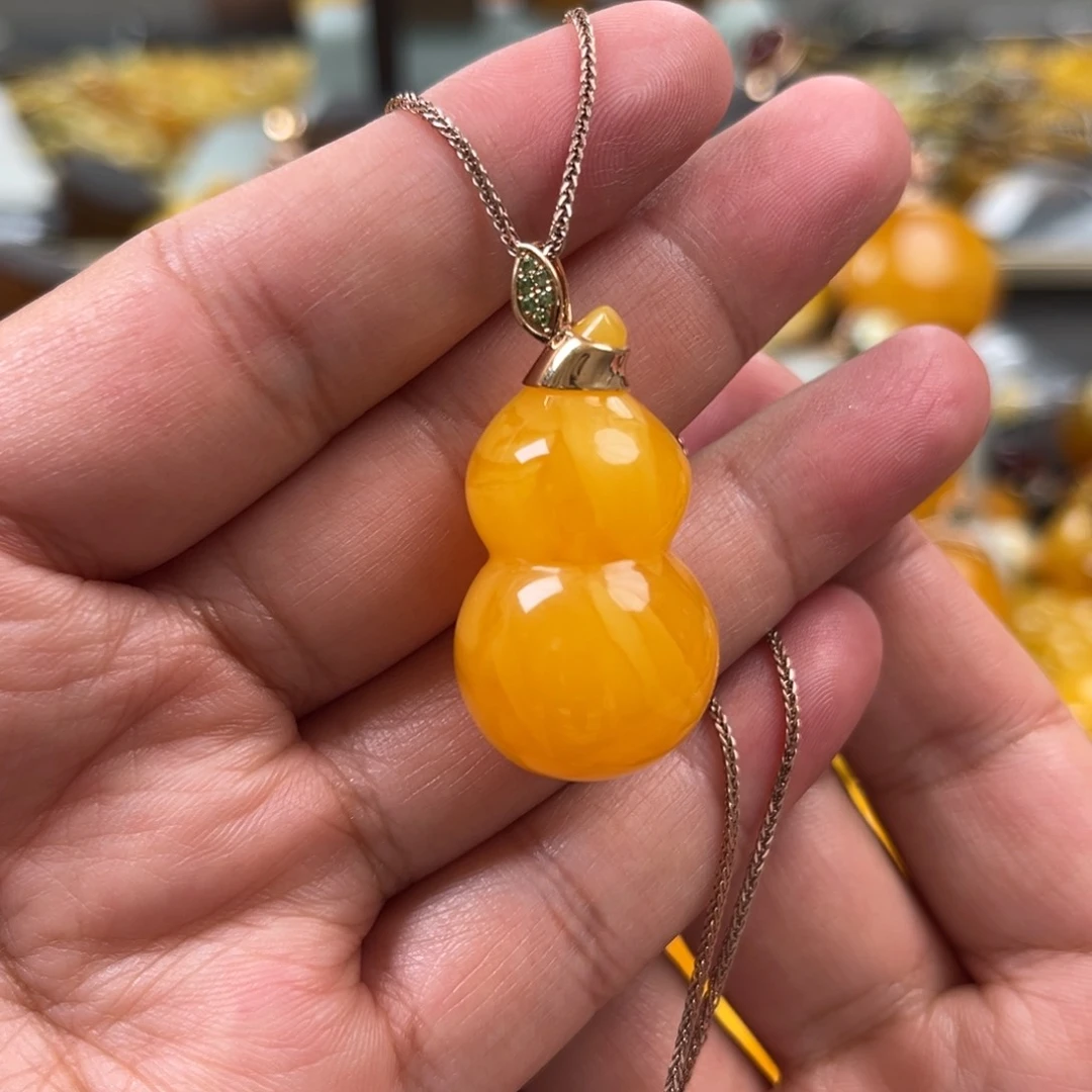 蜜蜡18K金镶嵌珠宝奇石