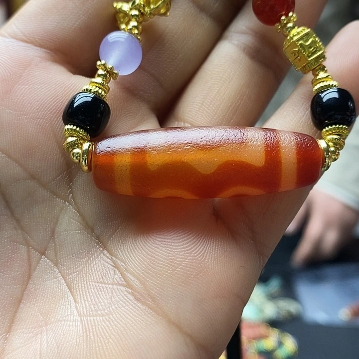 玛瑙/玉髓合金颈饰