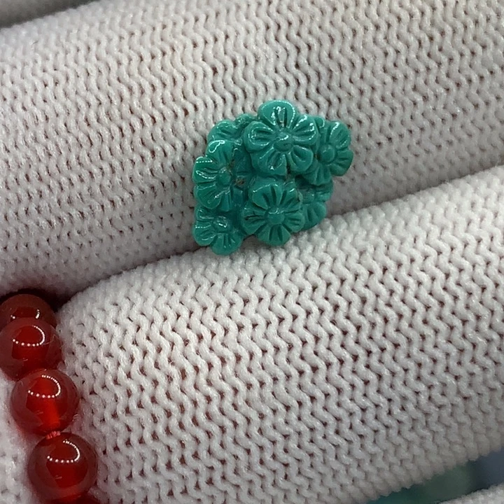 未镶嵌配饰南红玛瑙