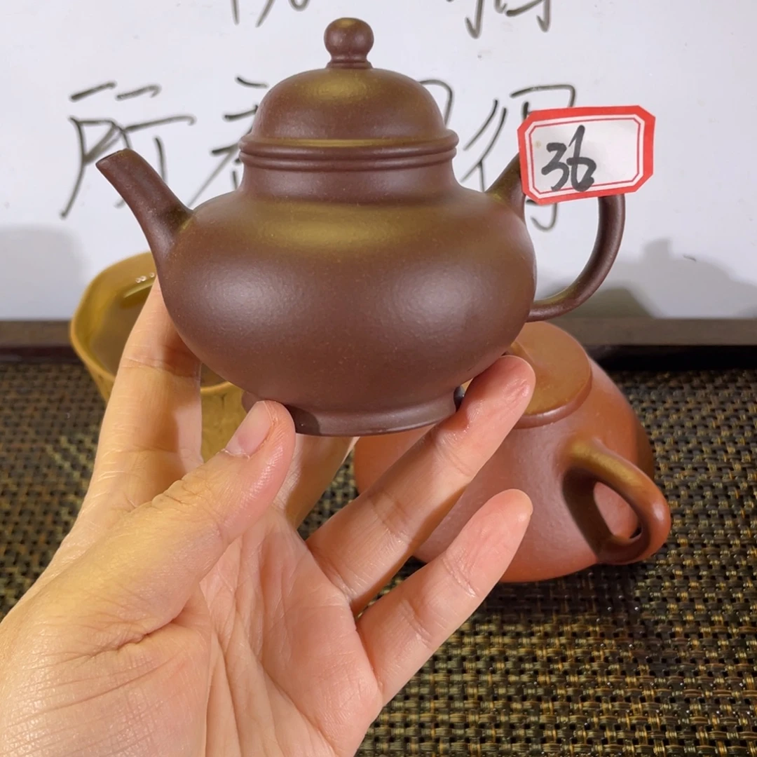 一***虎茶壶紫砂宫灯微瑕