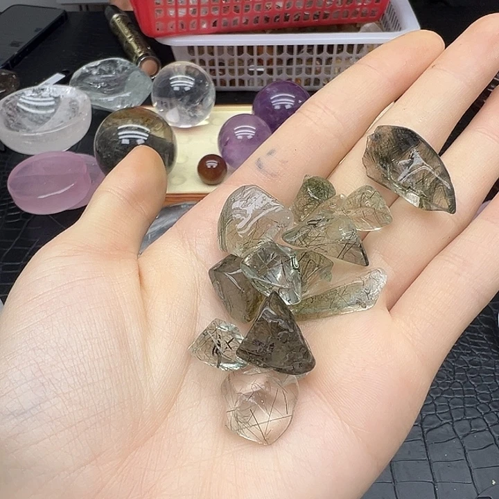 珠宝半成品水晶未镶嵌186水晶