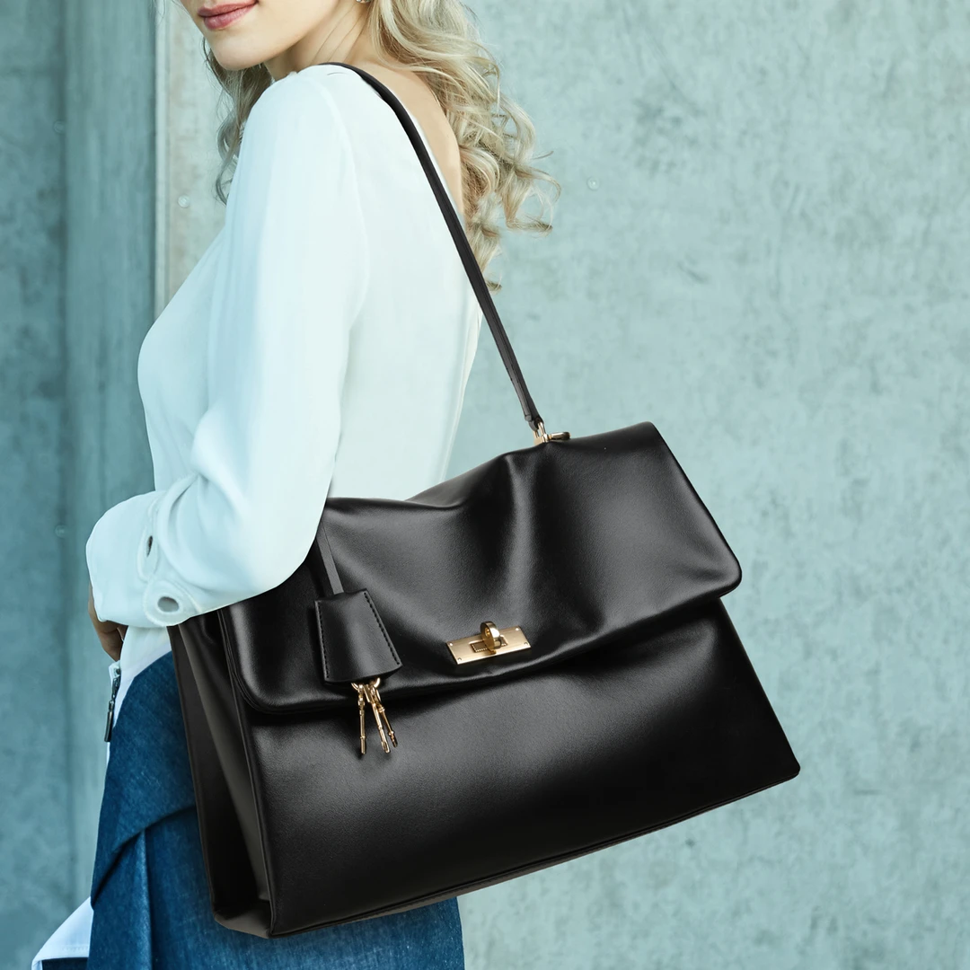 CCAMO女士单肩斜挎包女大容量高级感大包牛皮真皮包包女款通勤包