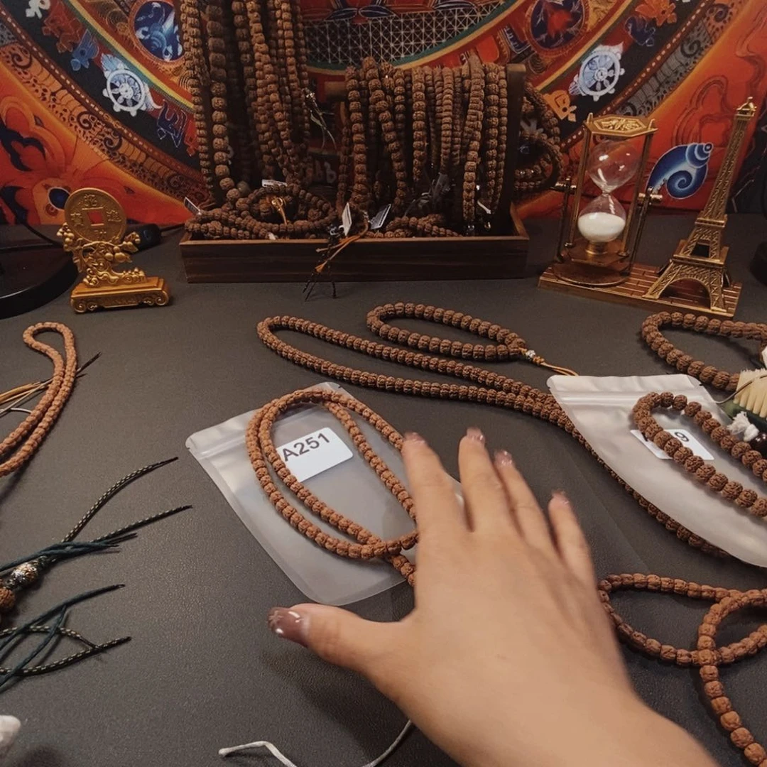 阿***的金刚菩提吊坠哦哦哦哦哦哦哦哦哦哦哦哦