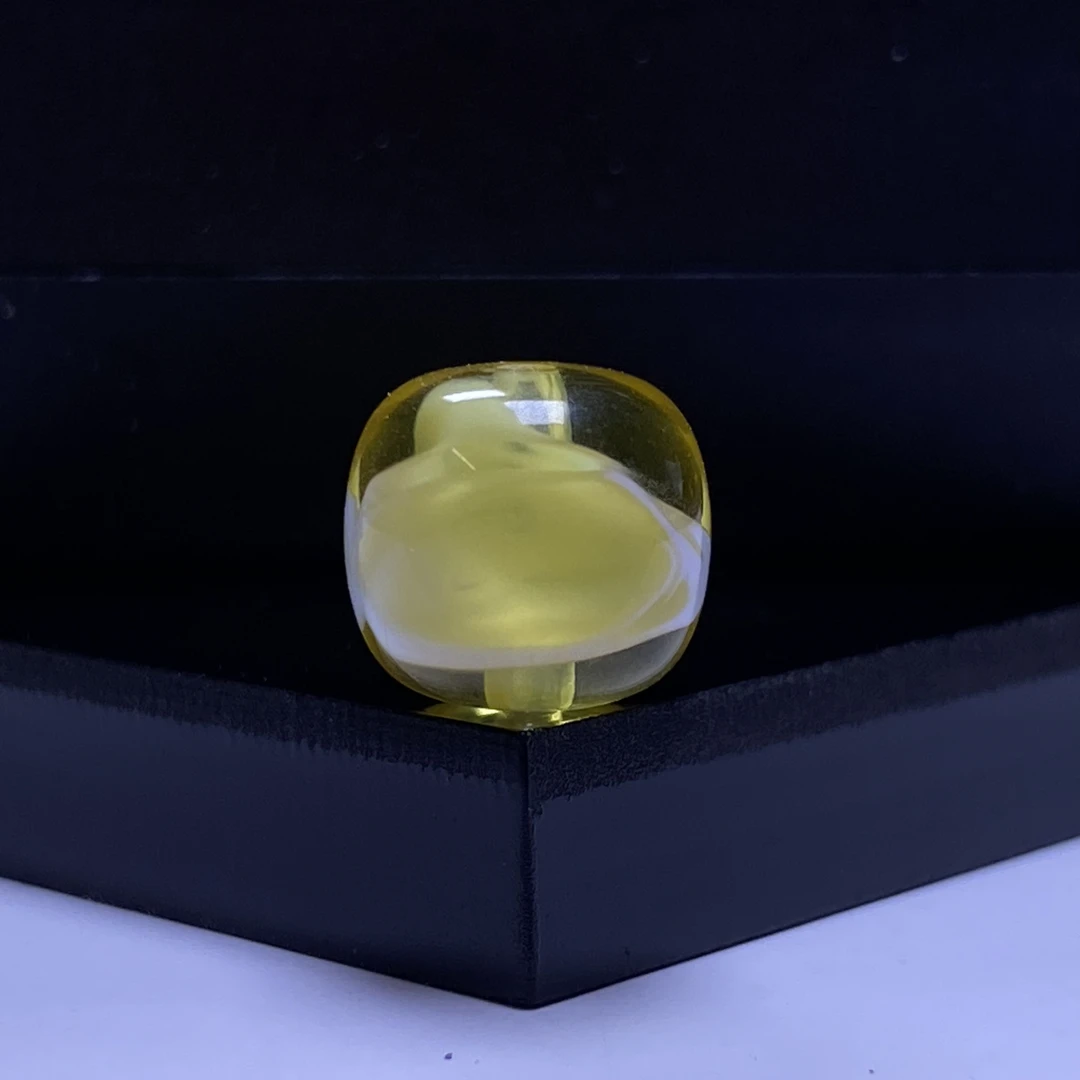 琥珀金漆白透金眼睛高品老型珠10mm