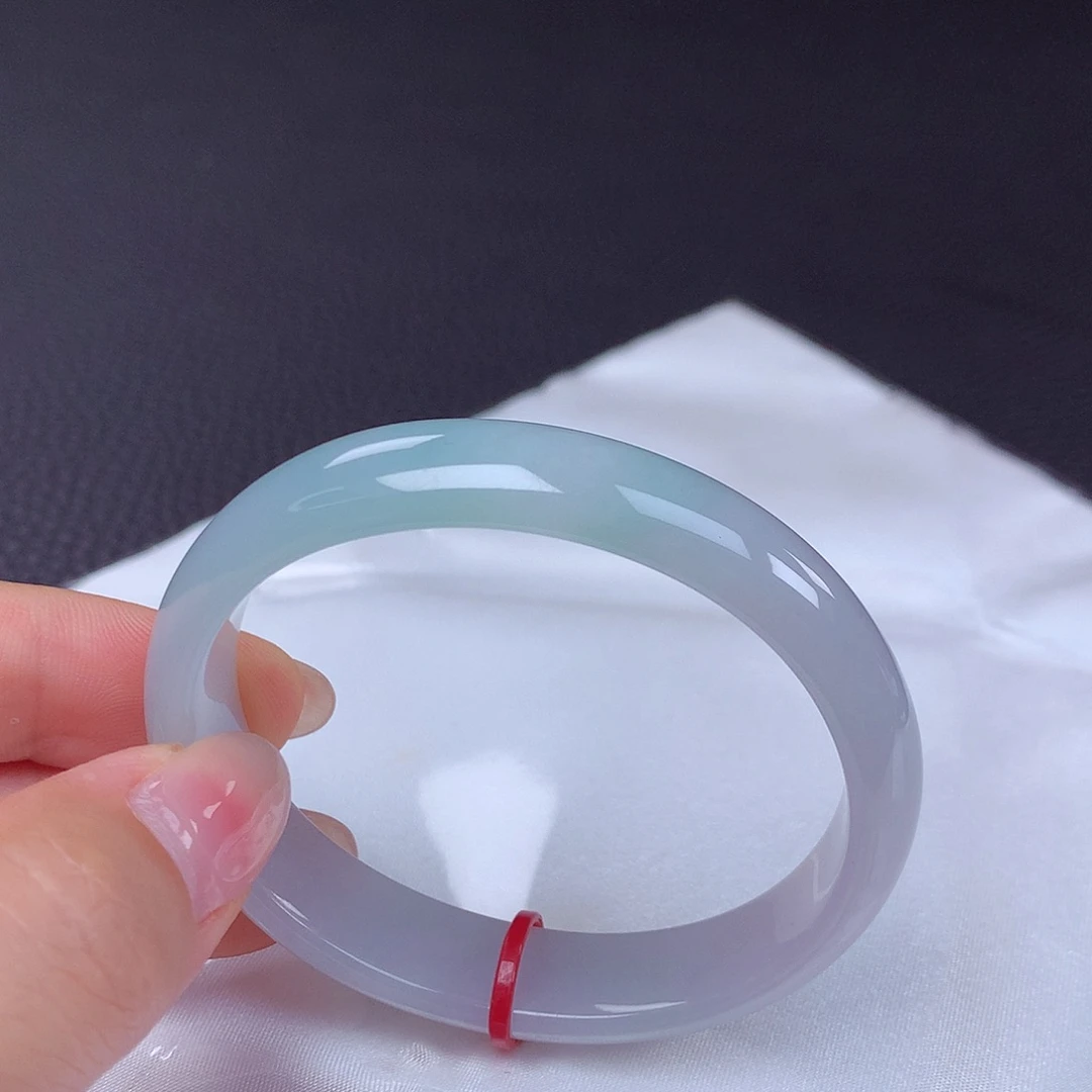 翡翠手镯未镶嵌52贵妃100568