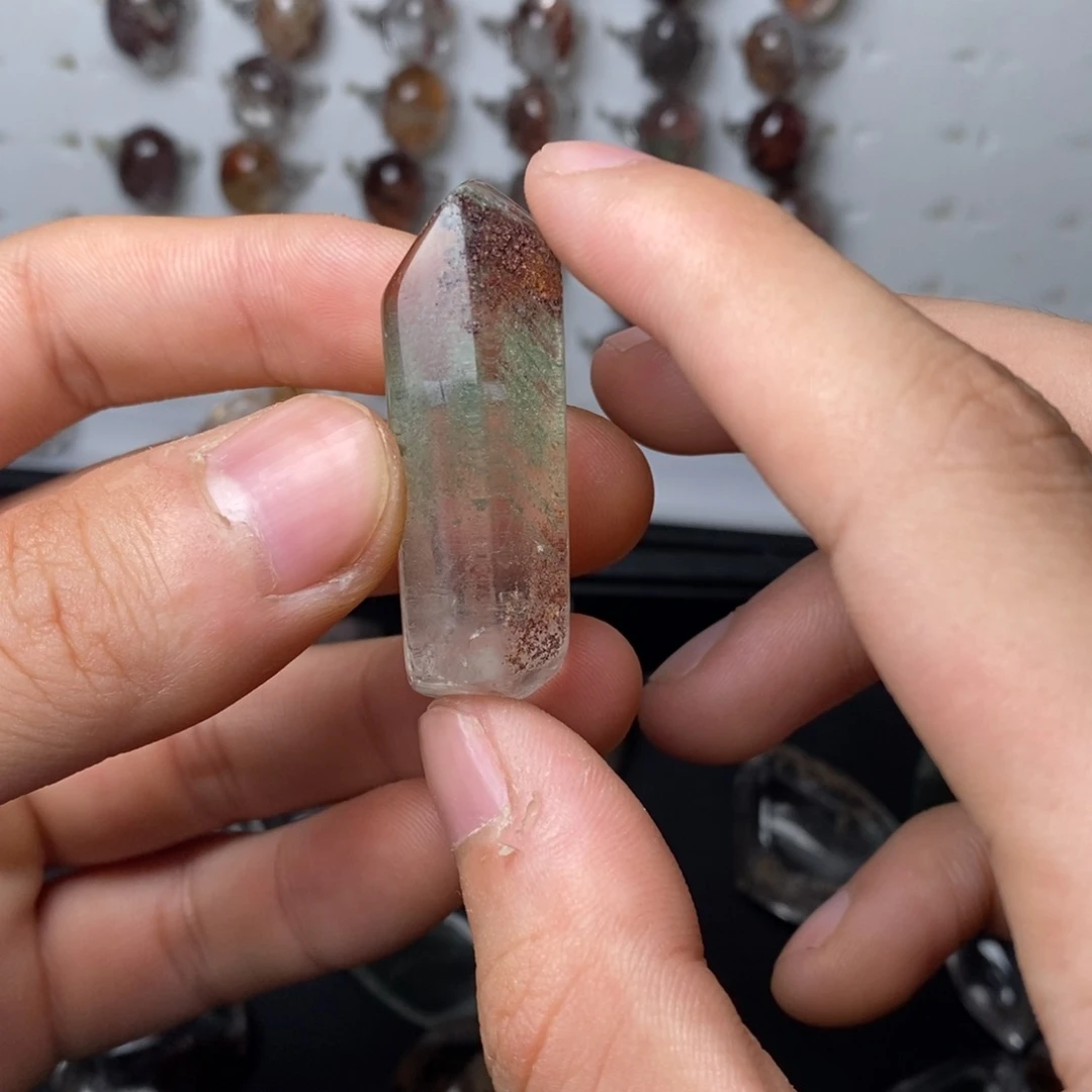 未镶嵌颈饰水晶水晶