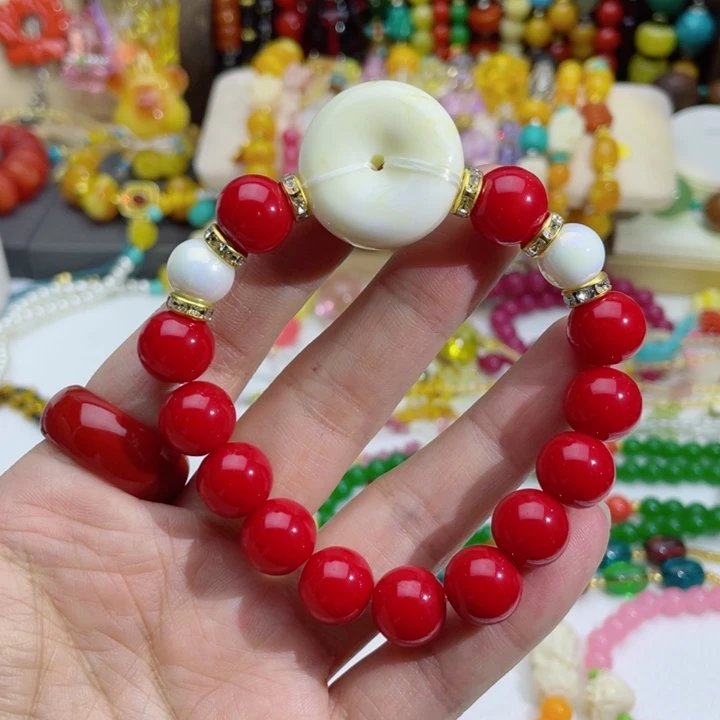 树脂制品28号红色手串