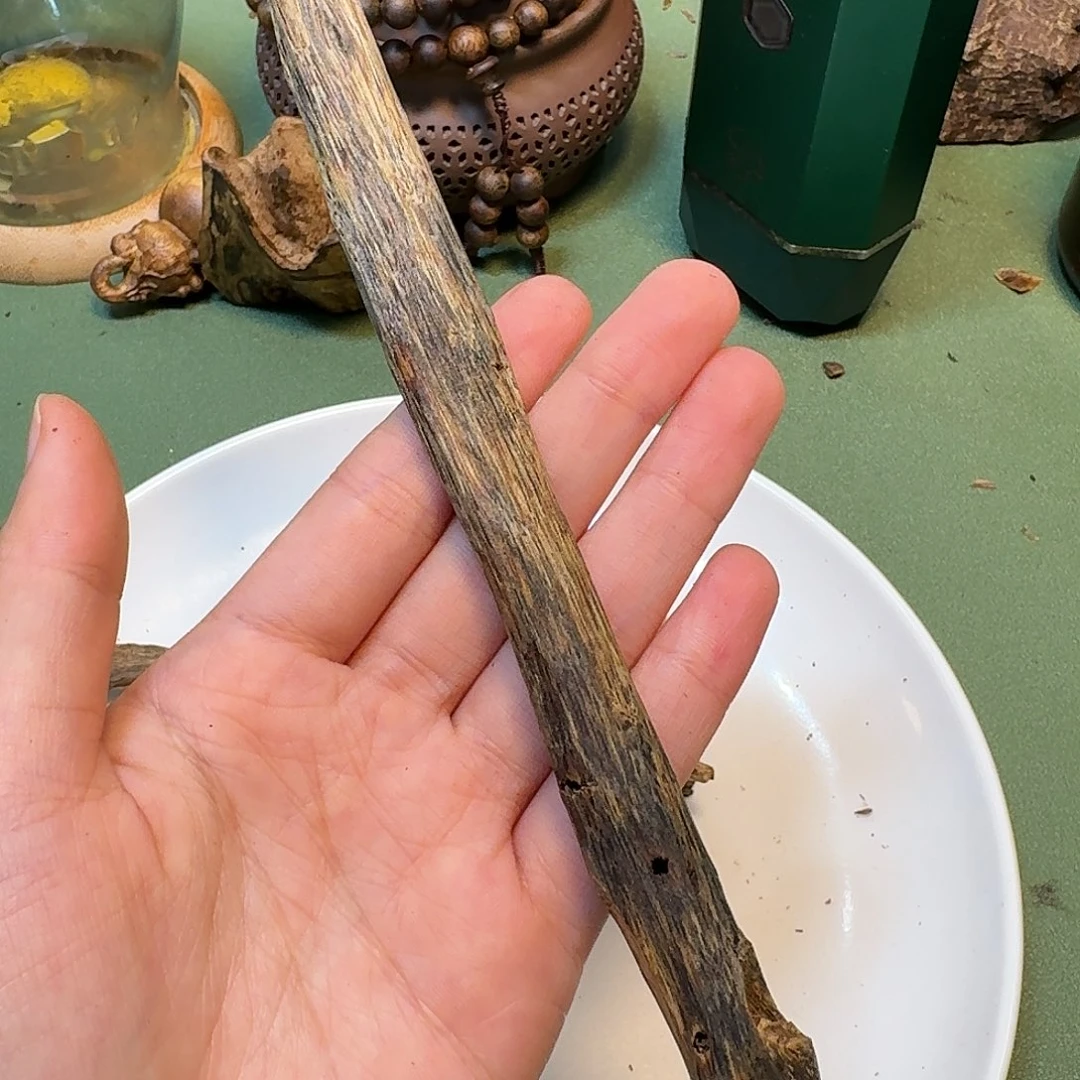 沉香沉香碎屑海南高端红骨凹身树心油虫漏老料9.9克