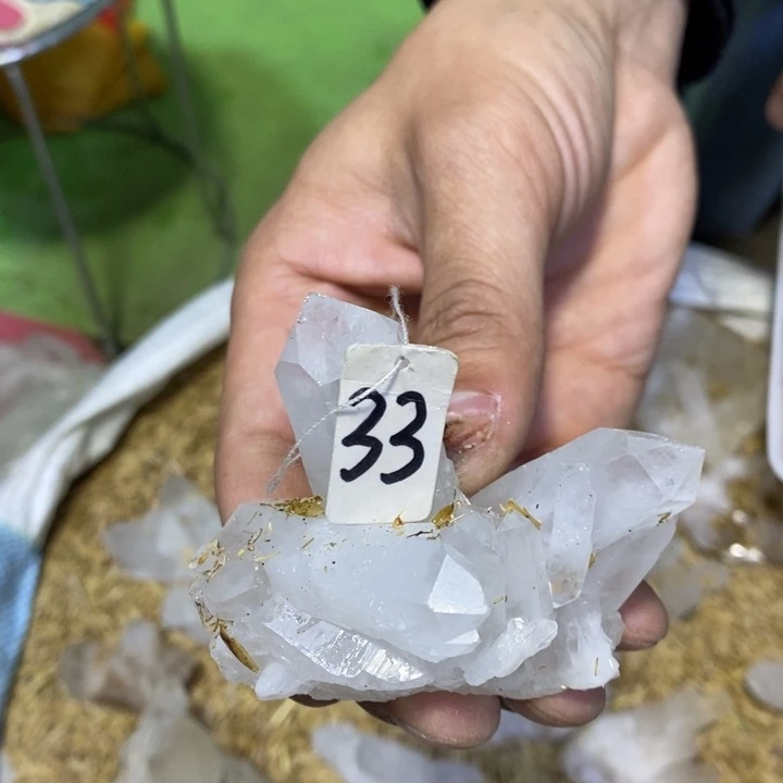 水晶水晶原石摆件未镶嵌Y***s