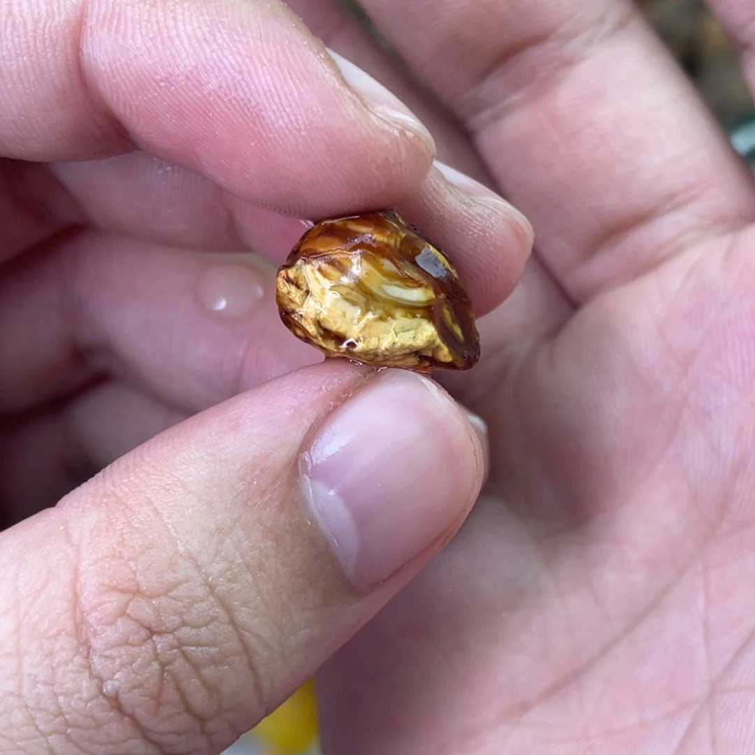定制琥珀天然琥珀