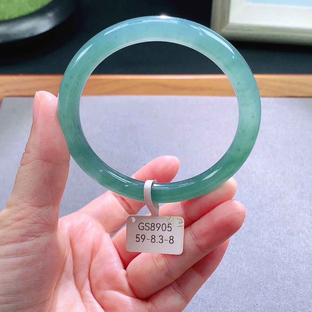 未镶嵌手镯翡翠天然翡翠手镯a货